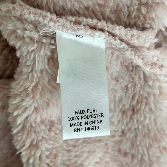 SO Pink Sherpa Fleece Funnel Neck Pullover Top - Picture 14 of 16